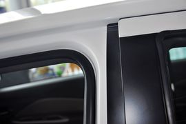 2010款丰田威驰1.6L