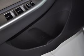 2010款丰田威驰1.6L