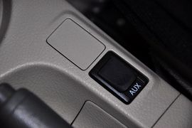 2010款丰田威驰1.6L