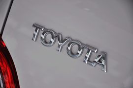 2010款丰田威驰1.6L