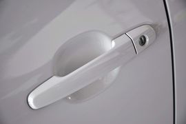 2010款丰田威驰1.6L