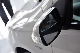 2010款丰田威驰1.6L