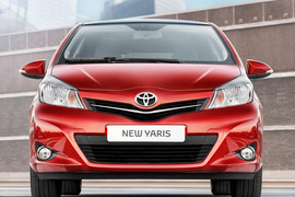 2012款丰田雅力士