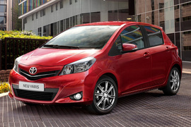 2012款丰田雅力士