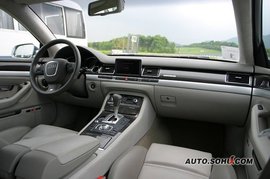 2006款奥迪S8