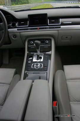 2006款奥迪S8
