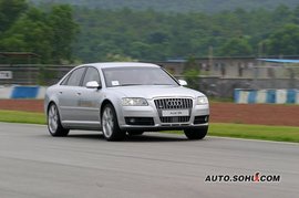 2006款奥迪S8