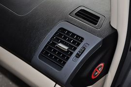 2011款比亚迪S6