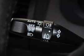 2011款比亚迪S6