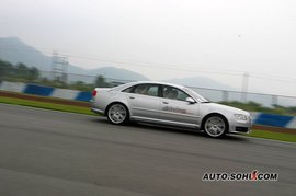2006款奥迪S8