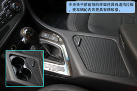 2011款东风悦达起亚K5深度试驾