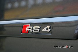 2006款奥迪RS4