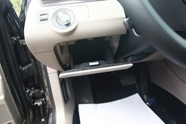 2012款大众全新迈腾