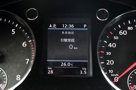 2012款大众全新迈腾