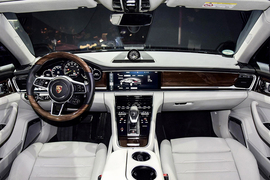 2017款保时捷Panamera