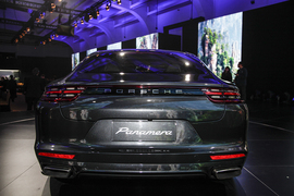 2017款保时捷Panamera