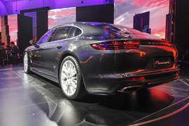 2017款保时捷Panamera