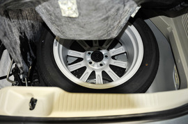 2008款丰田普瑞维亚3.5L豪华型到店实拍