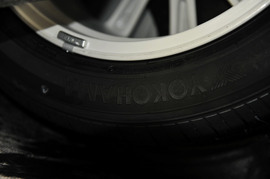 2008款丰田普瑞维亚3.5L豪华型到店实拍