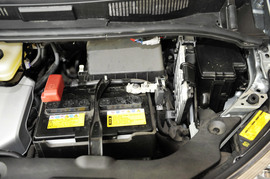 2008款丰田普瑞维亚3.5L豪华型到店实拍