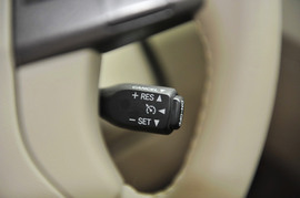 2008款丰田普瑞维亚3.5L豪华型到店实拍