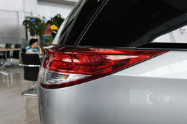 2008款丰田普瑞维亚3.5L豪华型到店实拍