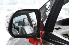 2008款丰田普瑞维亚3.5L豪华型到店实拍