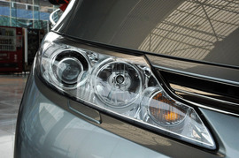 2008款丰田普瑞维亚3.5L豪华型到店实拍