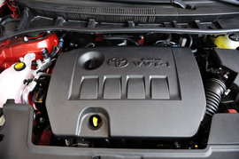 2011款丰田卡罗拉1.6L