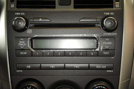 2011款丰田卡罗拉1.6L