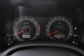 2011款丰田卡罗拉1.6L