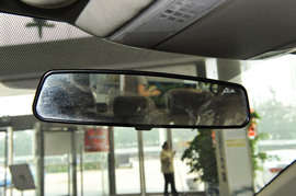 2011款丰田卡罗拉1.8L
