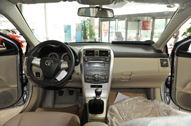 2011款丰田卡罗拉1.8L