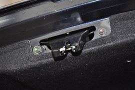 2011款中华骏捷FSV新锐版1.5AT豪华型到店实拍