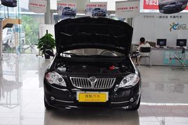 2011款中华骏捷FSV新锐版1.5AT豪华型到店实拍