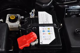 2011款中华骏捷FSV新锐版1.5AT豪华型到店实拍