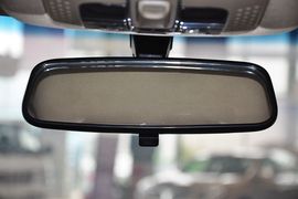 2011款中华骏捷FSV新锐版1.5AT豪华型到店实拍