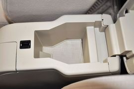 2011款中华骏捷FSV新锐版1.5AT豪华型到店实拍