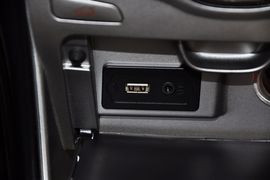 2011款中华骏捷FSV新锐版1.5AT豪华型到店实拍