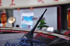 2011款中华骏捷FSV新锐版1.5AT豪华型到店实拍