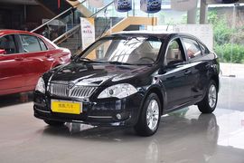 2011款中华骏捷FSV新锐版1.5AT豪华型到店实拍