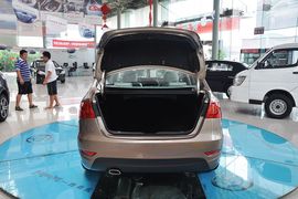 2011款中华H530