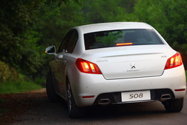 东风标致508