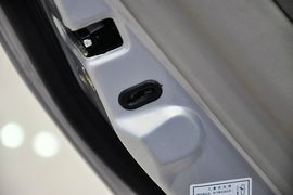2011款英伦SC7（海景）1.5L手动新锐版标准型实拍