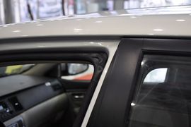 2011款英伦SC7（海景）1.5L手动新锐版标准型实拍