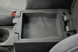 2011款英伦SC7（海景）1.5L手动新锐版标准型实拍