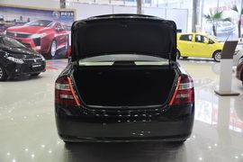 2011款英伦SC7（海景）1.8L手动新锐版舒适型实拍