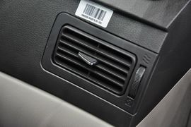 2011款英伦SC7（海景）1.8L手动新锐版舒适型实拍
