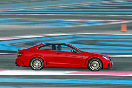 2012奔驰C63AMG