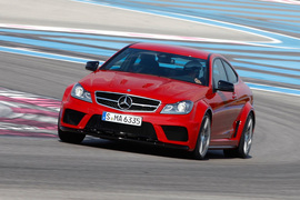 2012奔驰C63AMG